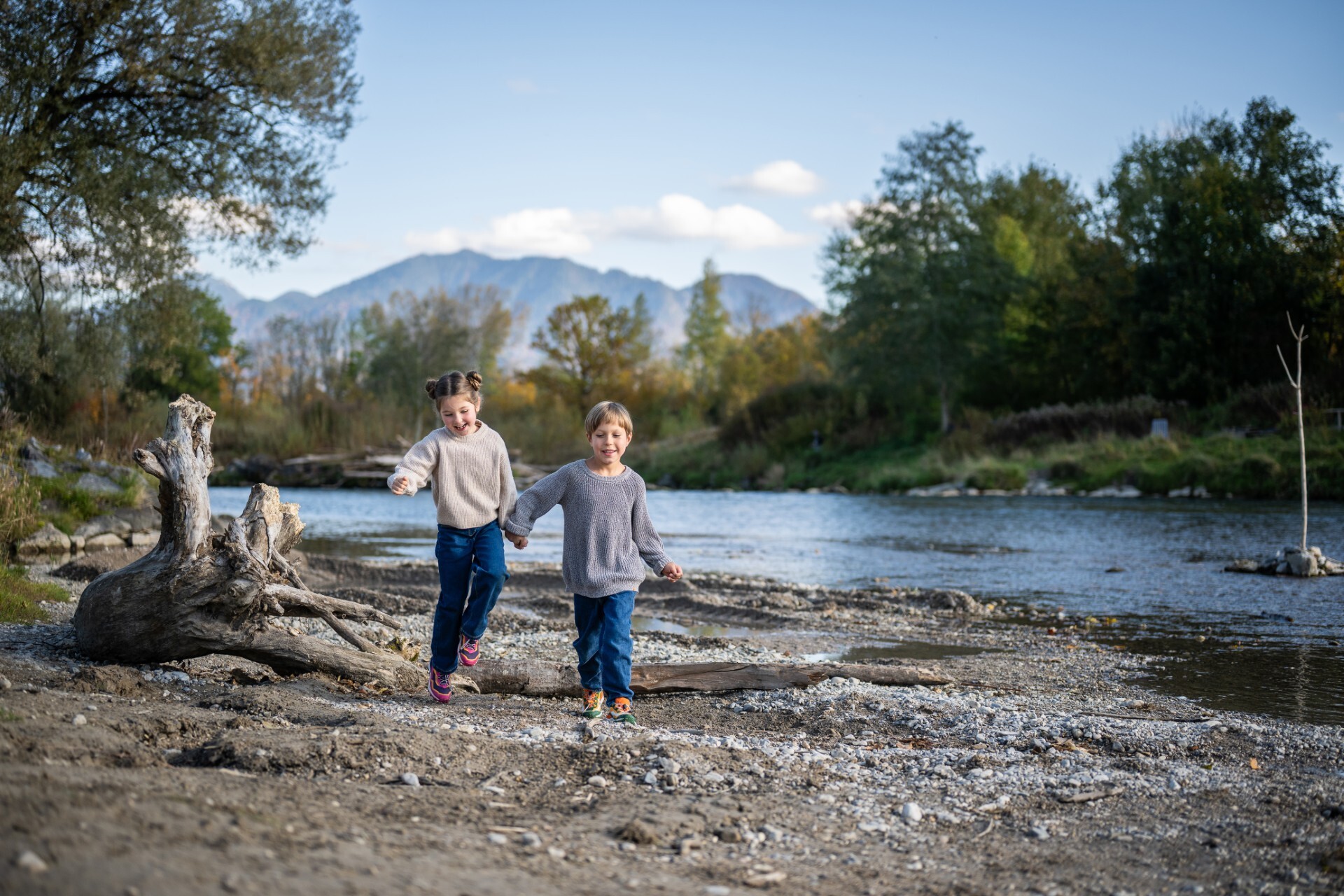 867e5a63-a69d-43b9-ba60-f38c567489e4 867e5a63-a69d-43b9-ba60-f38c567489e4